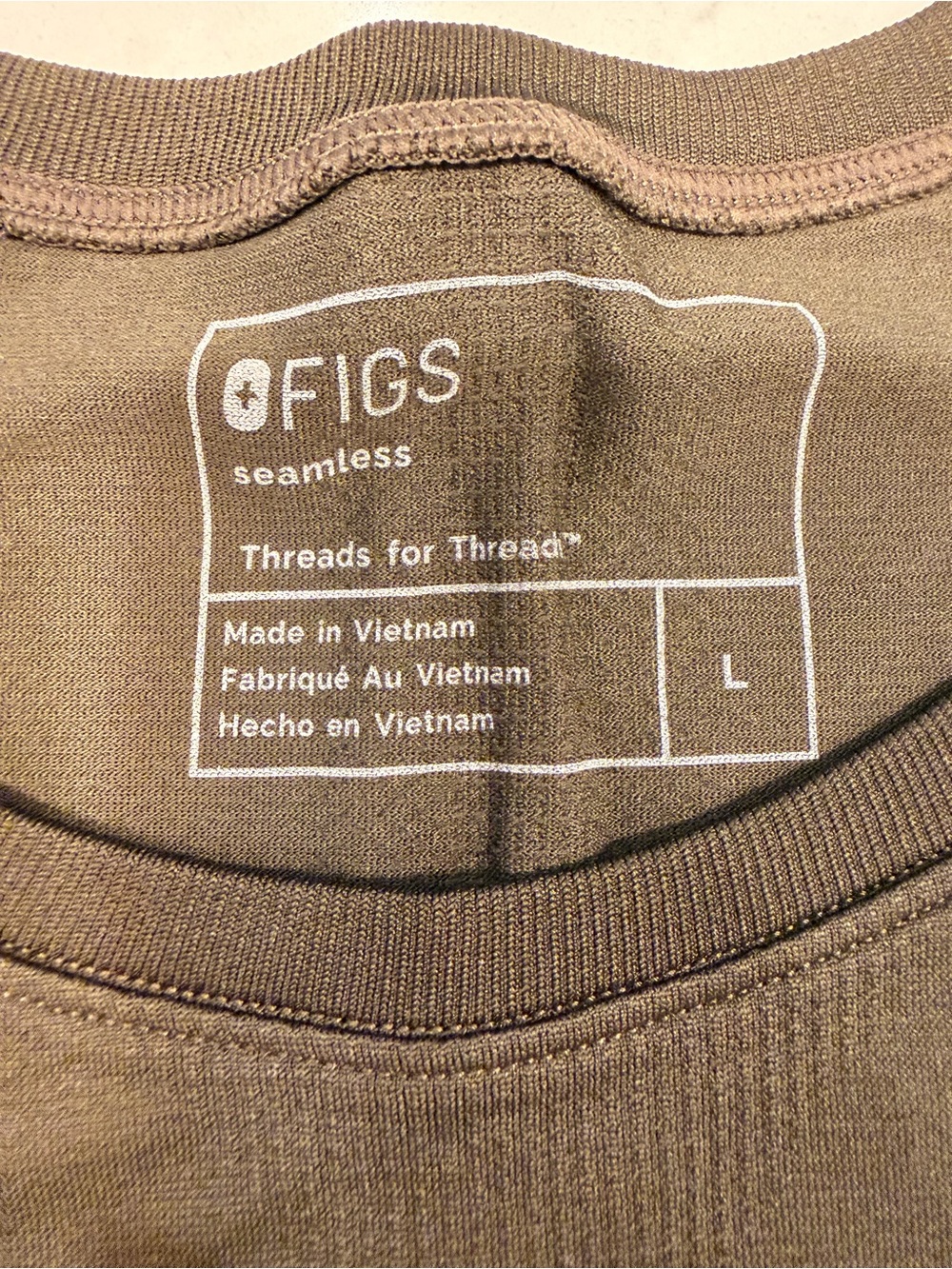 FIGS Spruce Ombré Seamless Long Sleeve Salta - Picture 2 of 6